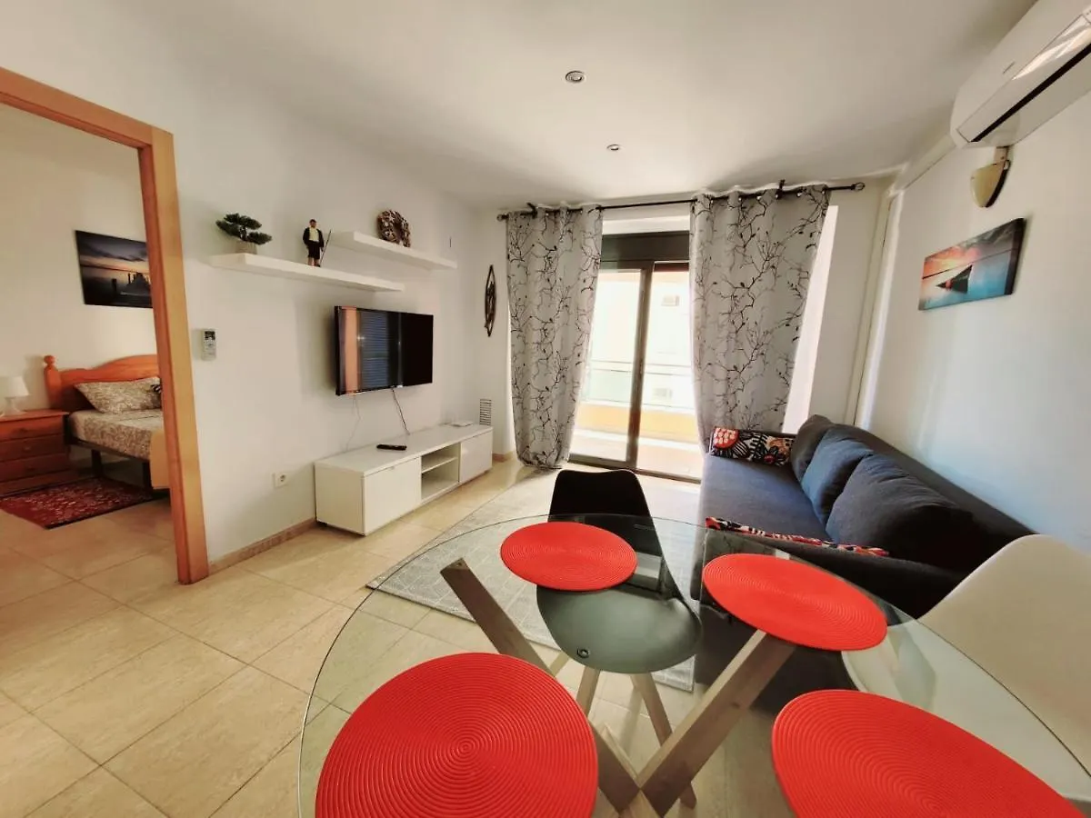 Apartament Lloret De Mar With Terrace location
